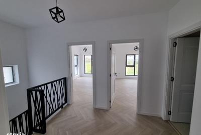 Casă cu 4 camere în Domnești - 2