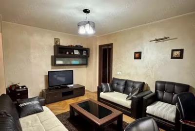 Apartament cu 3 camere semidecomandat, mobilat în P-ța Romană - 2