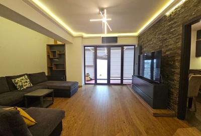 Apartament cu 3 camere semidecomandat, mobilat în Obor - 2