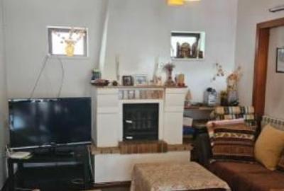 Casă individuală cu 3 camere cu Canalizare în Poiana Țapului - 8