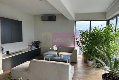 Apartament cu 3 camere decomandat în Tei - 3