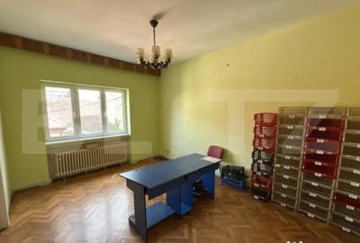 Apartament cu 5 camere decomandat în Central - 12