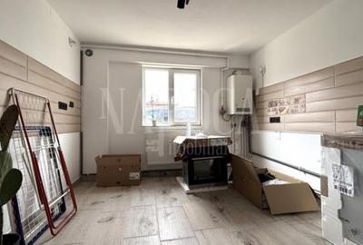 Casa 8 camere de vanzare in Floresti - 9