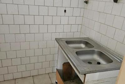 Casă cu 3 camere în Central - 4