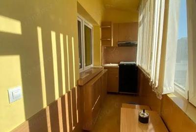 Apartament cu 3 camere decomandat în Central - 9