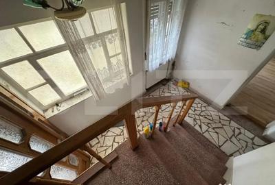 Casă cu 7 camere cu Teren 278 Mp în Cetate - 12