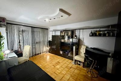 Apartament cu 2 camere, decomandat, pe Strada Cugir - 5