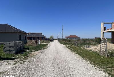 Teren de 672 mp, în Cihei - 1