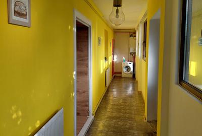 Casă cu 4 camere în Vinga