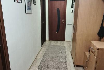 Apartament cu 3 camere decomandat în Central - 2