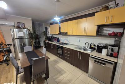 Apartament cu 3 camere în Cetate - 3
