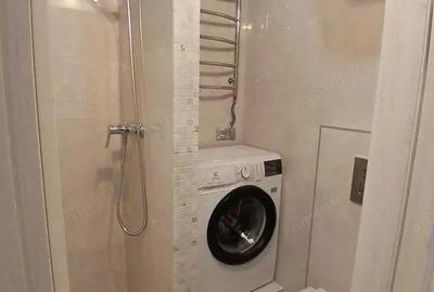 Garsonieră decomandată în Central - 1