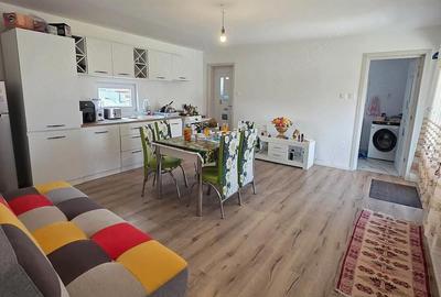 Casă cu 1 camere cu Teren 416 Mp în Podu Oltului - 1