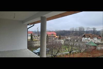 Casă cu 5 camere în Bârsești - 7