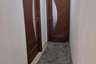 Apartament cu 2 camere decomandat, mobilat în Anda