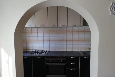 Apartament cu 3 camere semidecomandat, mobilat în Podu Roș - 7
