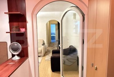 Apartament cu 3 camere, semidecomandat, la etaj intermediar, zona Astra - 10