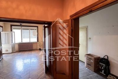 Ap de renovat cu vedere la punctele cardinale - 4