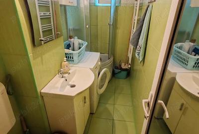 Apartament cu 3 camere semidecomandat în Central - 2