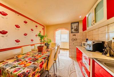 Apartament decomandat, 2 camere, 70 mp, zona Alfa, cu parcare
