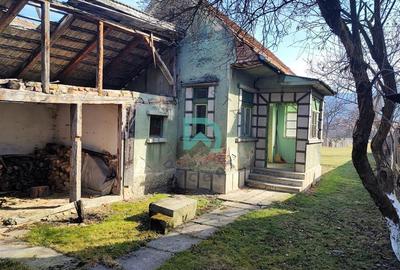 Casă individuală cu 4 camere cu Canalizare în Central - 11