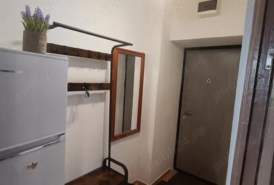 Garsonieră decomandată în Central - 7