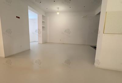 Apartament cu 3 camere decomandat în Apărătorii Patriei - 18