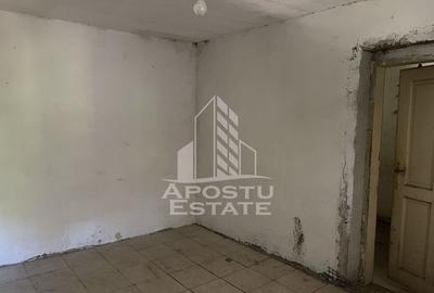 Casa cu etaj Ronat teren 750 mp - 3