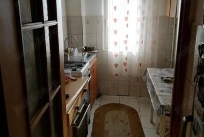 Apartament cu 3 camere semidecomandat în Milcov - 3