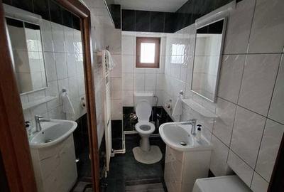 Apartament cu 3 camere decomandat în Central - 7