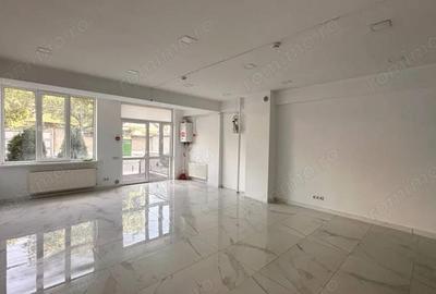Spațiu comercial, de 45 mp, în Berceni - 1