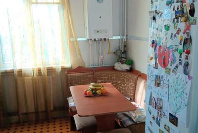 Apartament cu 3 camere decomandat în Calea Romanului - 4