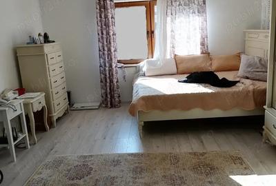 Vand casa renovata situata pe str Horia Teculescu - 4