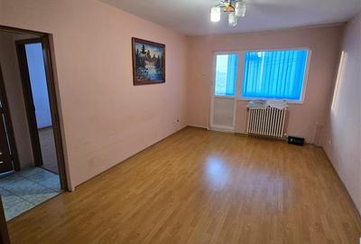 Apartament cu 2 camere decomandat în Alexandru cel Bun - 3