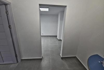 Spa?iu Comercial Modern 3 camere Primul Chiria? Dupa Renovare 49 mp - 2