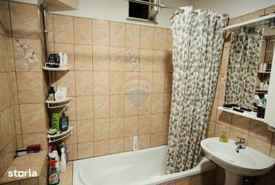 Casă cu 4 camere cu Teren 400 Mp în Central - 8