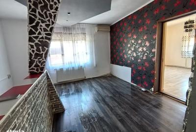 Casă cu 4 camere în Ghiroda - 7
