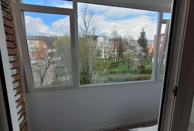 Apartament cu 2 camere nedecomandat în Petros - 1