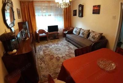 Apartament 3 camere Et 1/4 pe Bd. Timisoara - 1