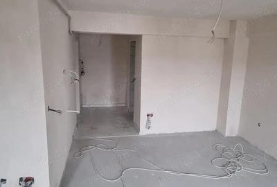 Garsonieră decomandată, mobilată în Vișani - 1