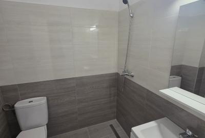 Garsonieră decomandată în Baza 3 - 8