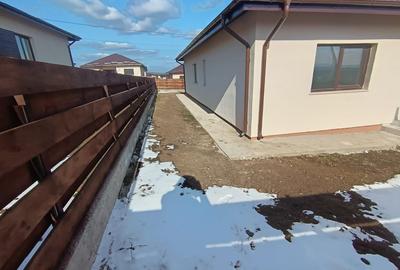 CASA SINGLE DEOSEBITA 4 CAMERE,VALEA LUPULUI ,IASI - 6