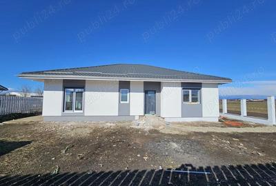 Casă cu 5 camere cu Teren 508 Mp în Hărman - 4