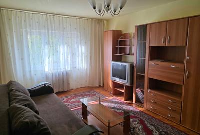 Apartament cu 2 camere decomandat în Cetate