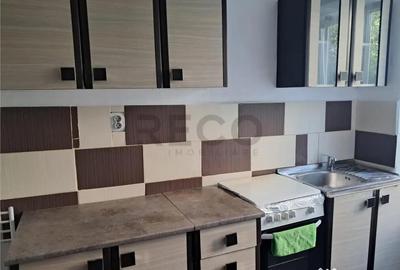 Apartament cu 3 camere decomandat în Nufărul - 12