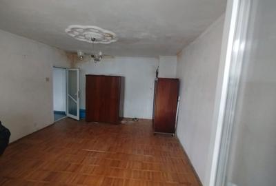 Garsonieră decomandată în Ciritei - 2