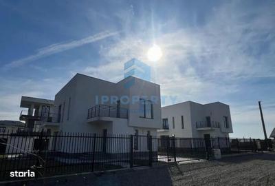 Casă cu 4 camere cu Teren 420 Mp în Corbeanca