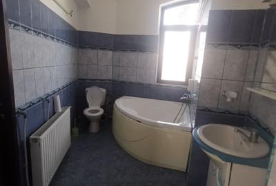 Cladire D+P+E zona Piata Mare - 5