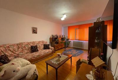 Apartament 3 camere spatioase, usor accesibile, zona linistita Apartament 3 camere spatioase, usor accesibile, zona linistita - 1