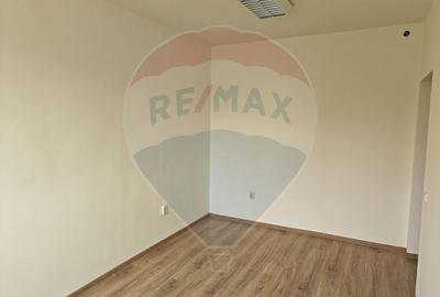 Spatiu de birouri cu suprafata de 154 mp, de inchiriat, cartier Iris - 6